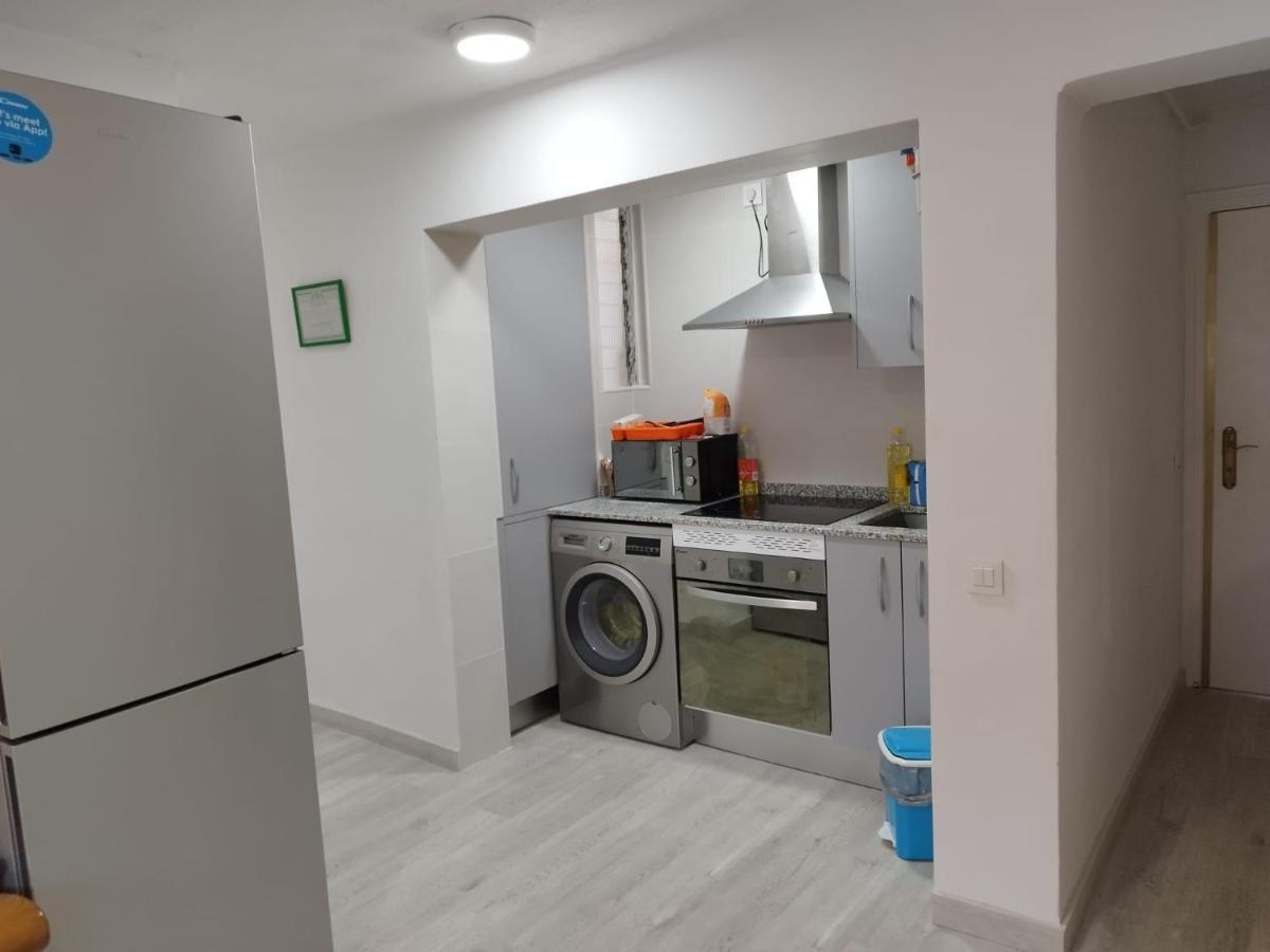 Habitaciones En Apartamento Compartido De بوثويلّو ذي الأركون المظهر الخارجي الصورة