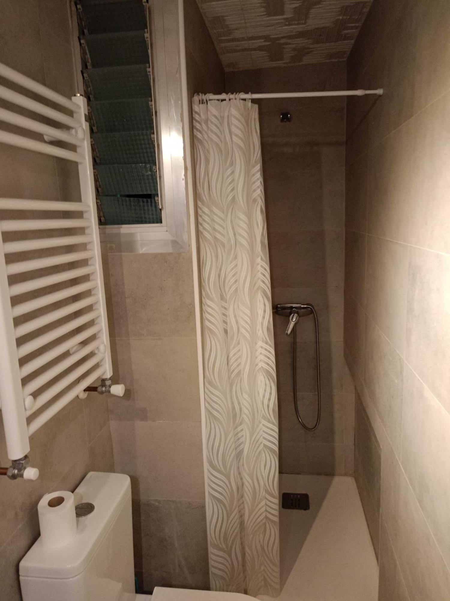 Habitaciones En Apartamento Compartido De بوثويلّو ذي الأركون المظهر الخارجي الصورة